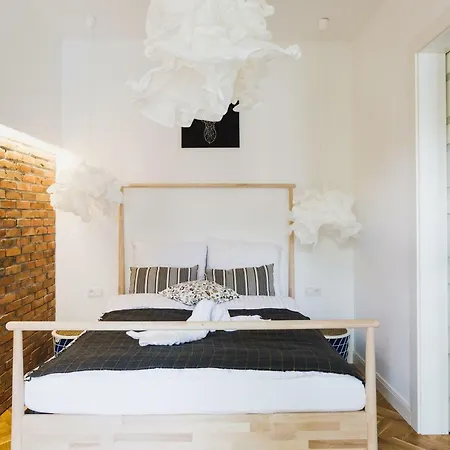 Oomph Elegant Apartmán *