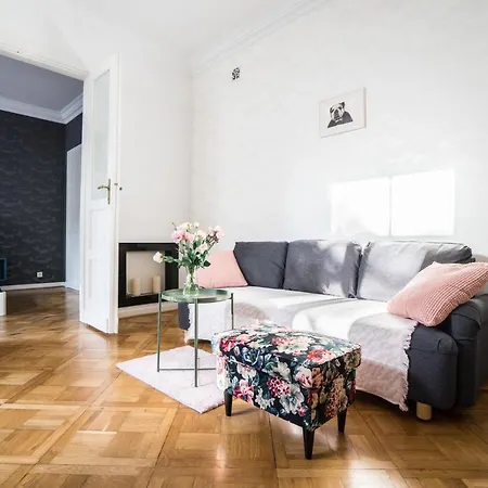 Apartment Oomph Warsaw Central Elegant Apartment *