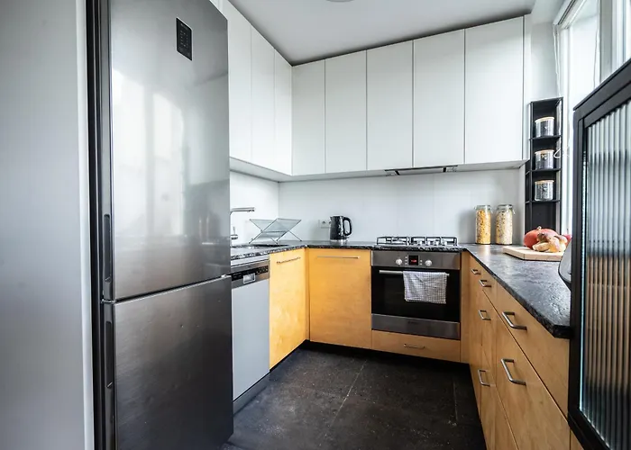 Oomph Elegant * Warszawa