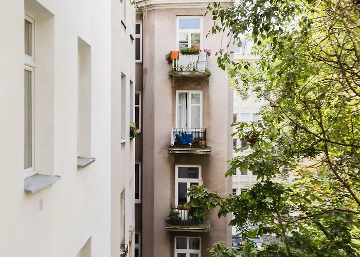 Oomph Elegant Apartament *