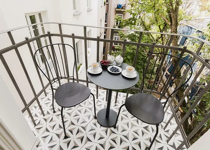 Oomph Elegant Apartament *