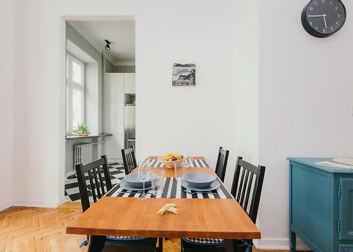 Oomph Elegant Apartament Warszawa