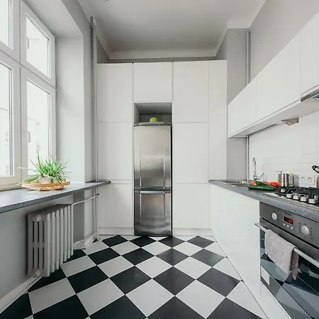 Oomph Warsaw Central Elegant Apartment
